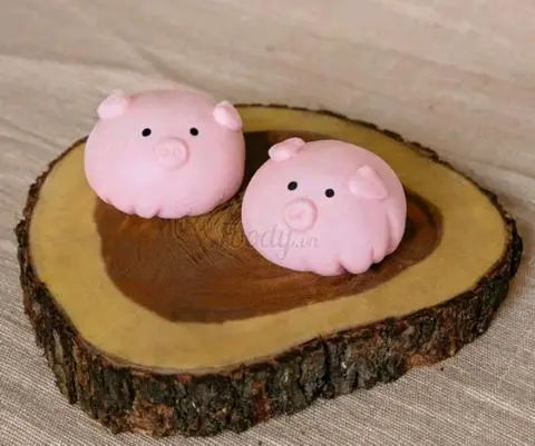 Hình ảnh Bánh bao heo nhân ngọt