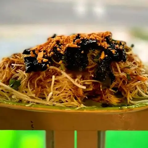 Hình ảnh Gỏi khô bò
