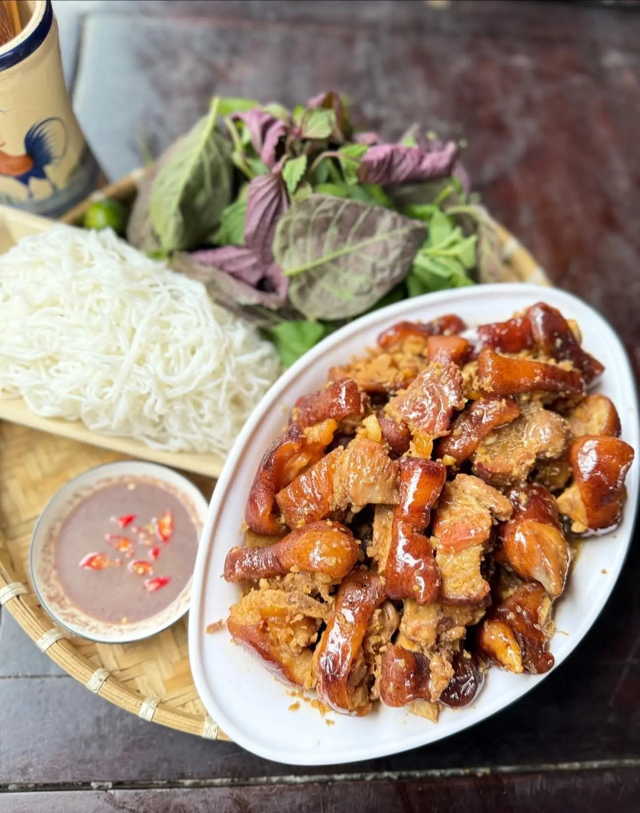 Hình ảnh Bún giò heo giả cầy nhỏ