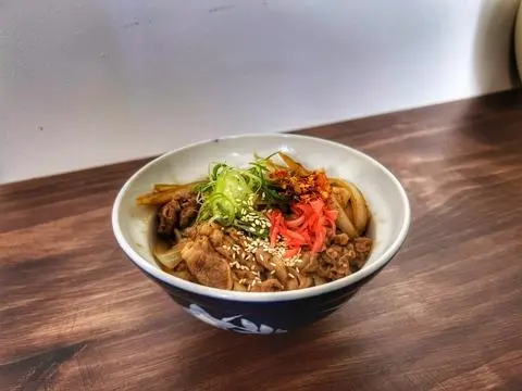 Hình ảnh Udon thịt bò xào GYUDON