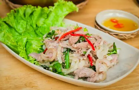 Hình ảnh Dê bóp thấu