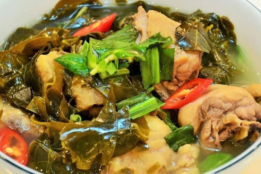 Hình ảnh Cơm Canh Gà Lá Giang