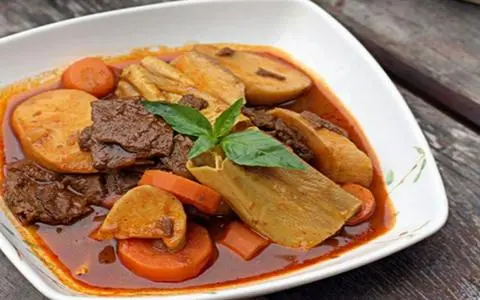 Hình ảnh Hủ Tiếu Bò Kho