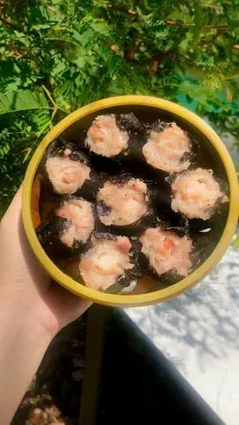 Hình ảnh Rong biển tôm - 6 viên