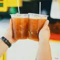 Hình ảnh Hồng trà đào mật ong trân châu size 500ml