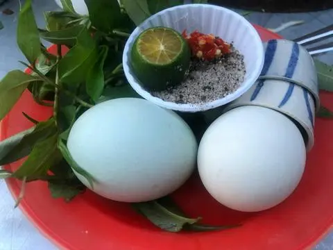 Hình ảnh Hột Vịt Lộn