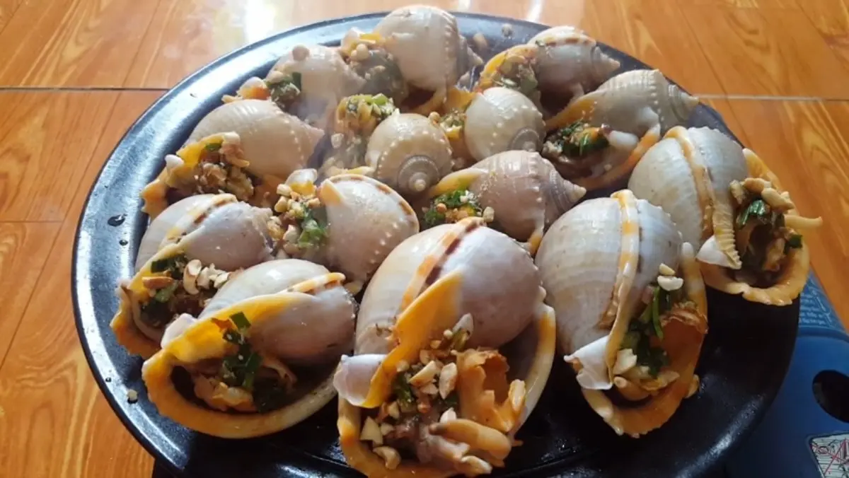 Hình ảnh Ốc Tỏi Nướng Mỡ hành