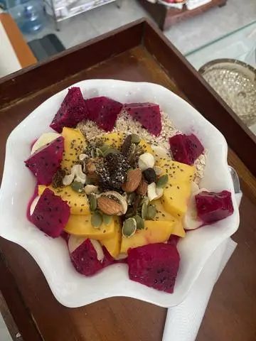 Hình ảnh Hồng xinh tươi yêu đời