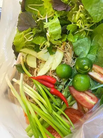 Hình ảnh Rau thả lẩu