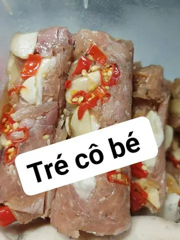 Hình ảnh Tré nguyên cây có trộn ghi chú giúp em 