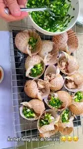 Hình ảnh ốc giấy nướng mỡ hành 
