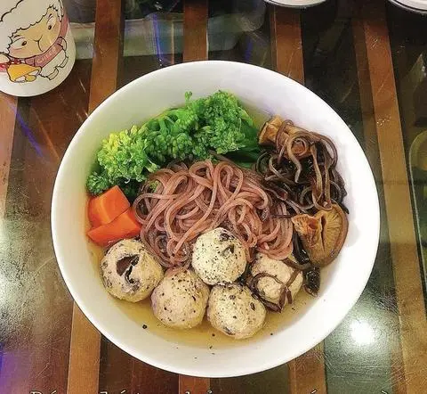 Hình ảnh Bún Mọc Gạo Lức Chả 