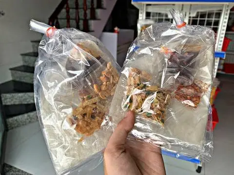 Hình ảnh Bánh tráng me