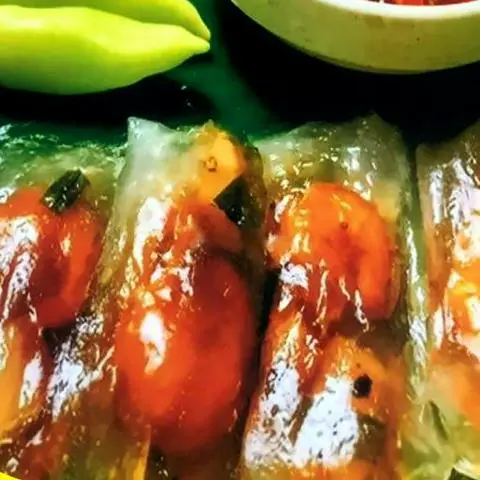 Hình ảnh Bánh bột lọc gói lá