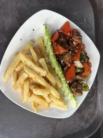Hình ảnh Bò lúc lắc khoai tây