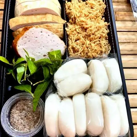 Hình ảnh Combo bánh dày - chả lụa - chà bông - muối tiêu