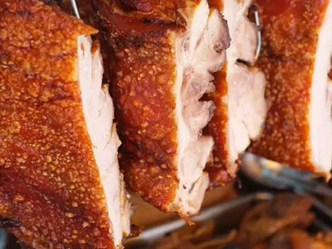 Hình ảnh Heo Quay 1kg Da Giòn