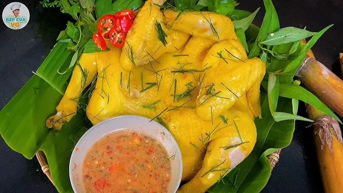 Hình ảnh 1 GÀ Ủ MUỐI CHANH SẢ