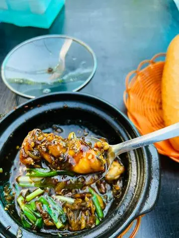 Hình ảnh Phần ếch 1 con - bánh mì