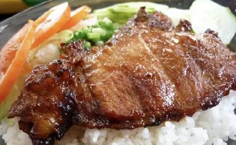 Hình ảnh Cơm chiên đảo  trứng + sườn
