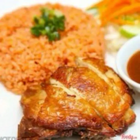 Hình ảnh cơm chiên má đùi xối mỡ