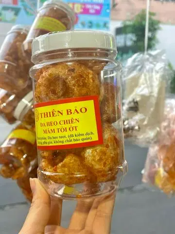 Hình ảnh Da heo chiên mắm tỏi (100g)