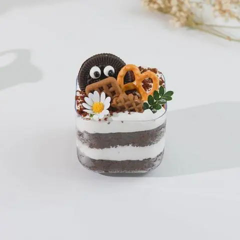Hình ảnh Bánh Socola Kem Sữa Tươi (Chocolate Cakes)