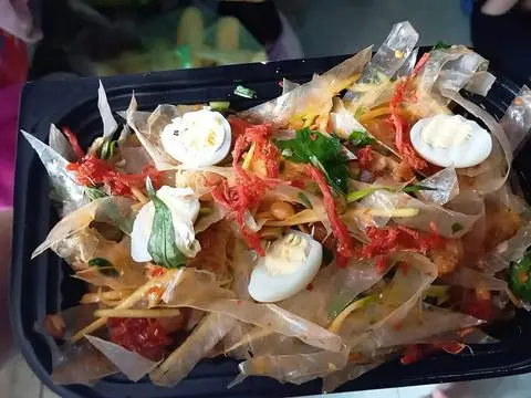 Hình ảnh Bánh Tráng Trộn 