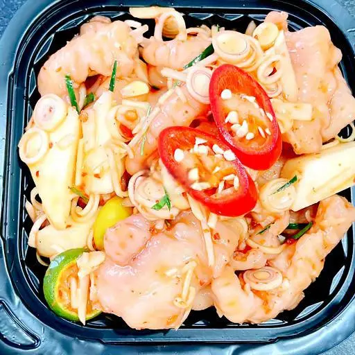 Hình ảnh Chân Gà Sốt Thái Nhỏ