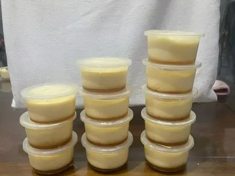 Hình ảnh Bánh Flan nhà làm- 5 cái