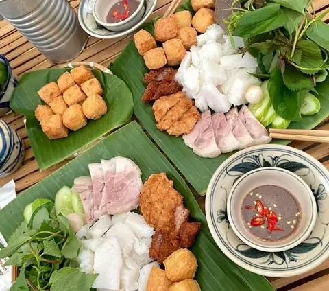 Hình ảnh Bún đậu thịt bắp giò - chả cốm