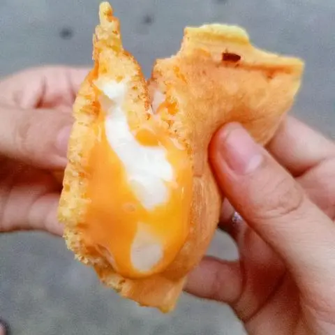 Hình ảnh Hotdog phô mai tan chảy