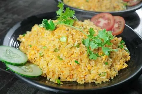 Hình ảnh Cơm chiên Trứng