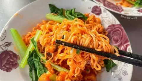 Hình ảnh Mì thêm