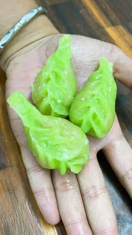 Hình ảnh há cảo lá dứa
