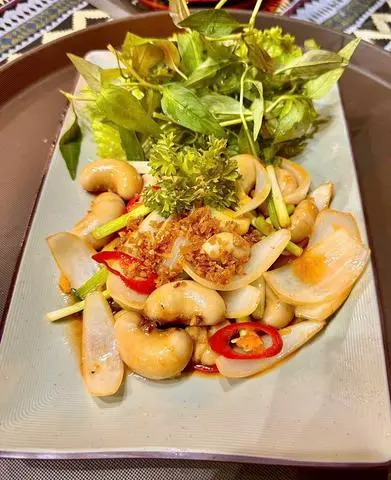 Hình ảnh Ngọc kê cháy tỏi