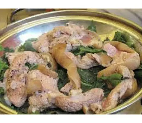 Hình ảnh Vú Dê Hấp Gừng