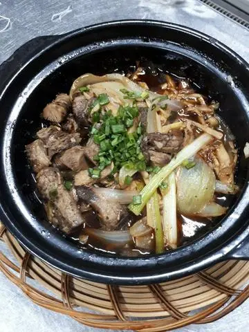 Hình ảnh Chân nấm kho gừng