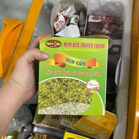 Hình ảnh Kem Tràng Tiền vị khoai môn