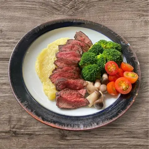 Hình ảnh P5- Steak Bò