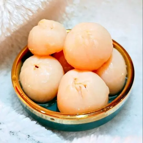 Hình ảnh Vải Ngâm (2 trái)