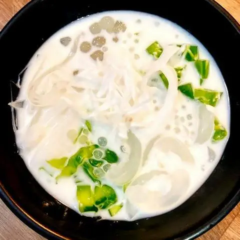Hình ảnh Chè dừa non - dừa nước