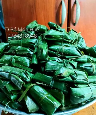 Hình ảnh [BÁNH SỐNG] Combo 10 bánh bột lọc sống nhân tôm thịt thuyền thống
