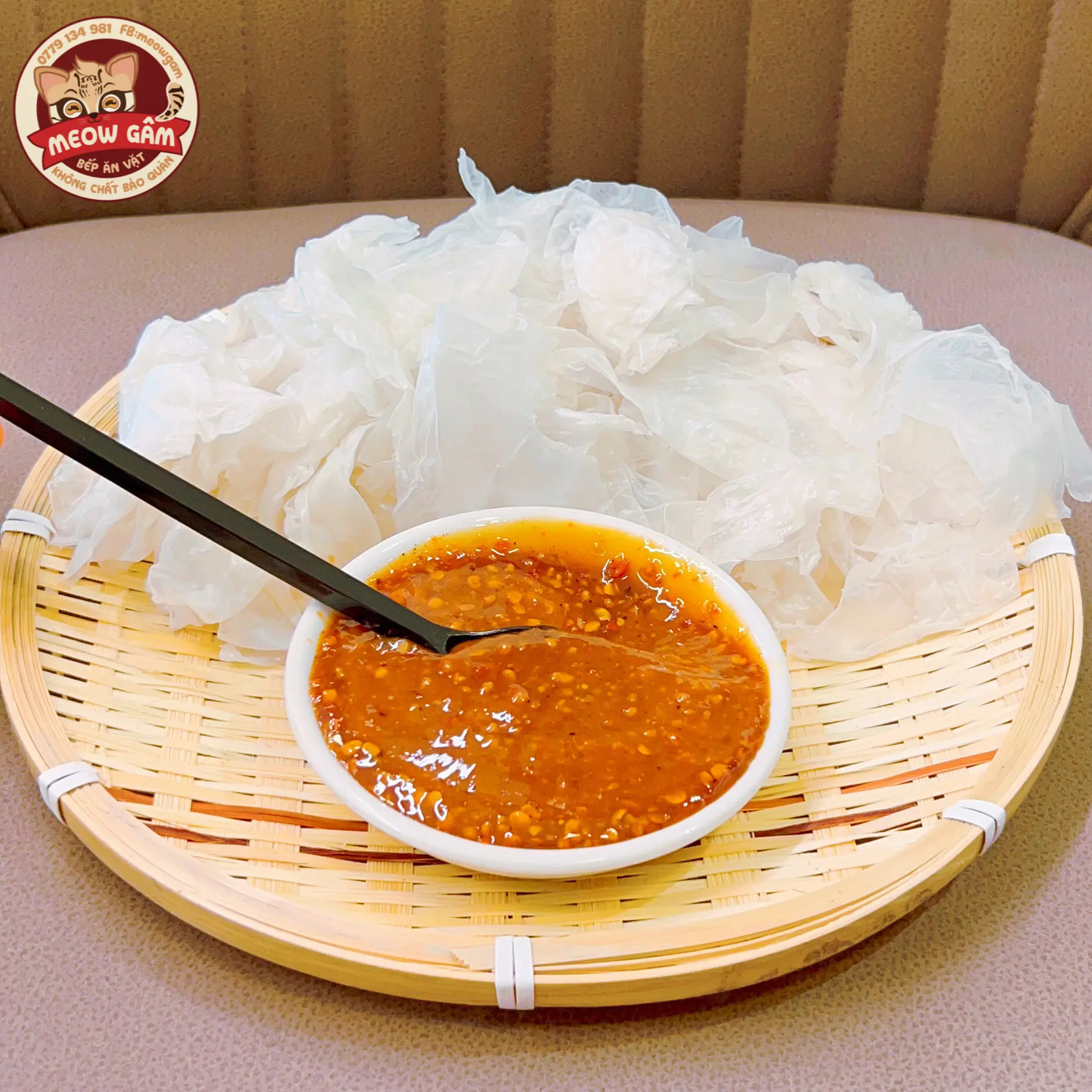 Hình ảnh Set Chấm 1: Muối Tôm Tắc Siêu Cay + Bánh Tráng Phơi Sương Xé