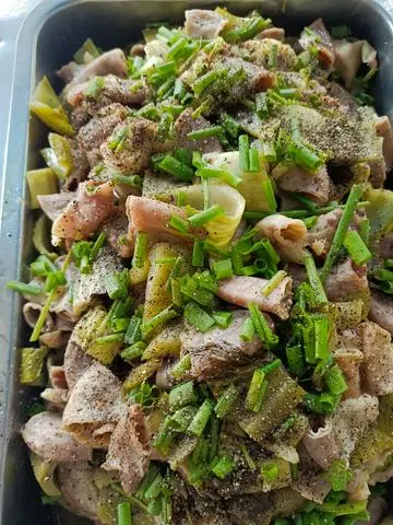 Hình ảnh Com long xao cai chua