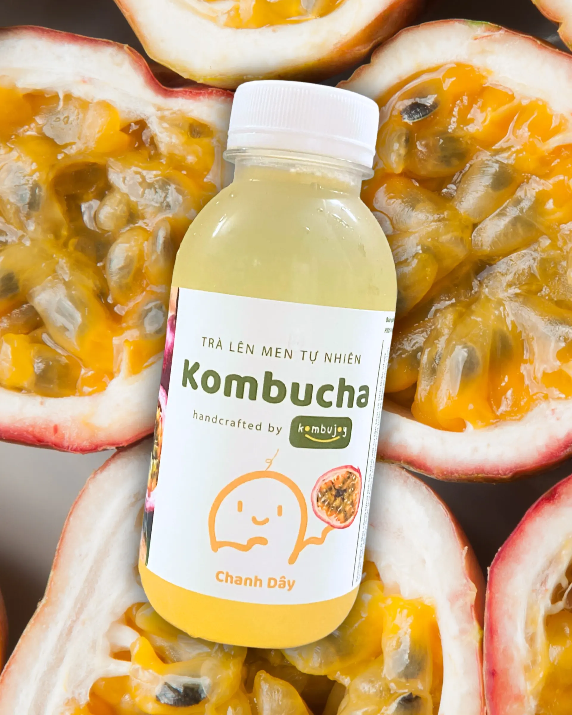 Hình ảnh Kombucha chanh dây - chai 330ml
