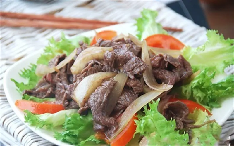 Hình ảnh Bò xào củ hành