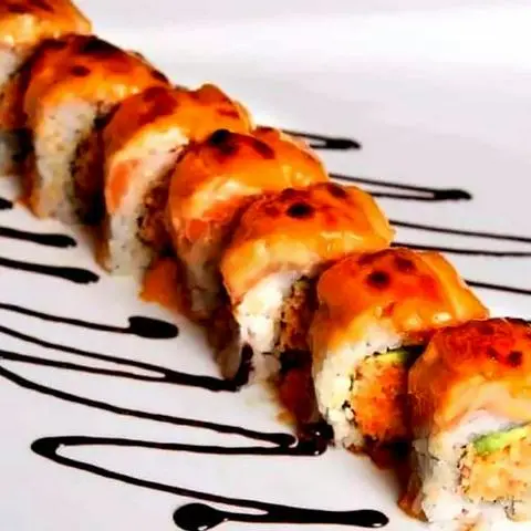 Hình ảnh SALMON GRILL - Cá hồi nướng tái - Cá hồi, bơ, thanh cua