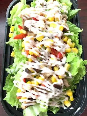 Hình ảnh Salad xúc xích pepperoni