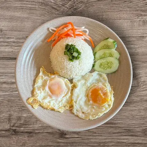 Hình ảnh Cơm tấm ốp la 2 trứng